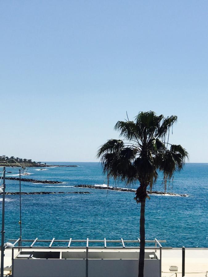 Seaside Apartments Paphos Extérieur photo